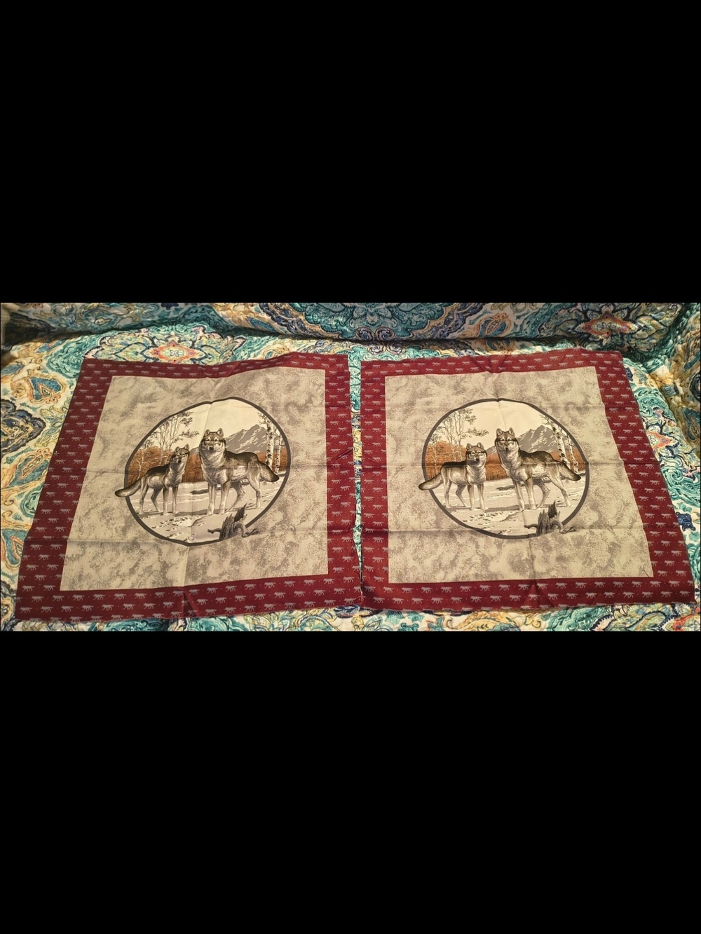 2 Vintage Cranston VIP Fabric Pillow Panel Call of the Wild Wolf Wolves 18X18 In